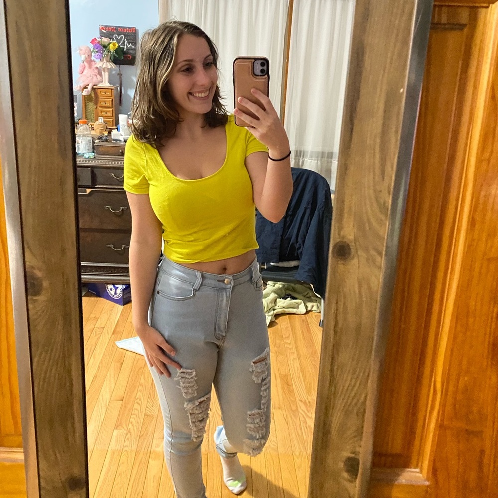 Meet your Posher, June